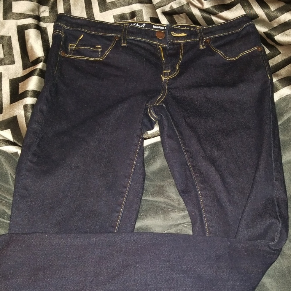 Mossimo skinny boot cut dark denin size 2